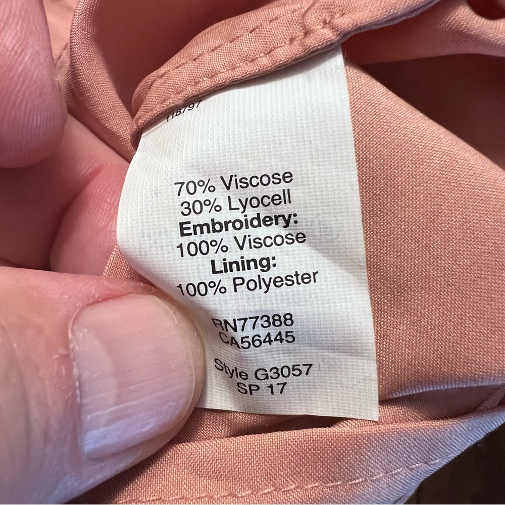 Madewell Off-Shoulder Eyelet Dress in Coral Pink Sz 12 - Picture 4 of 6